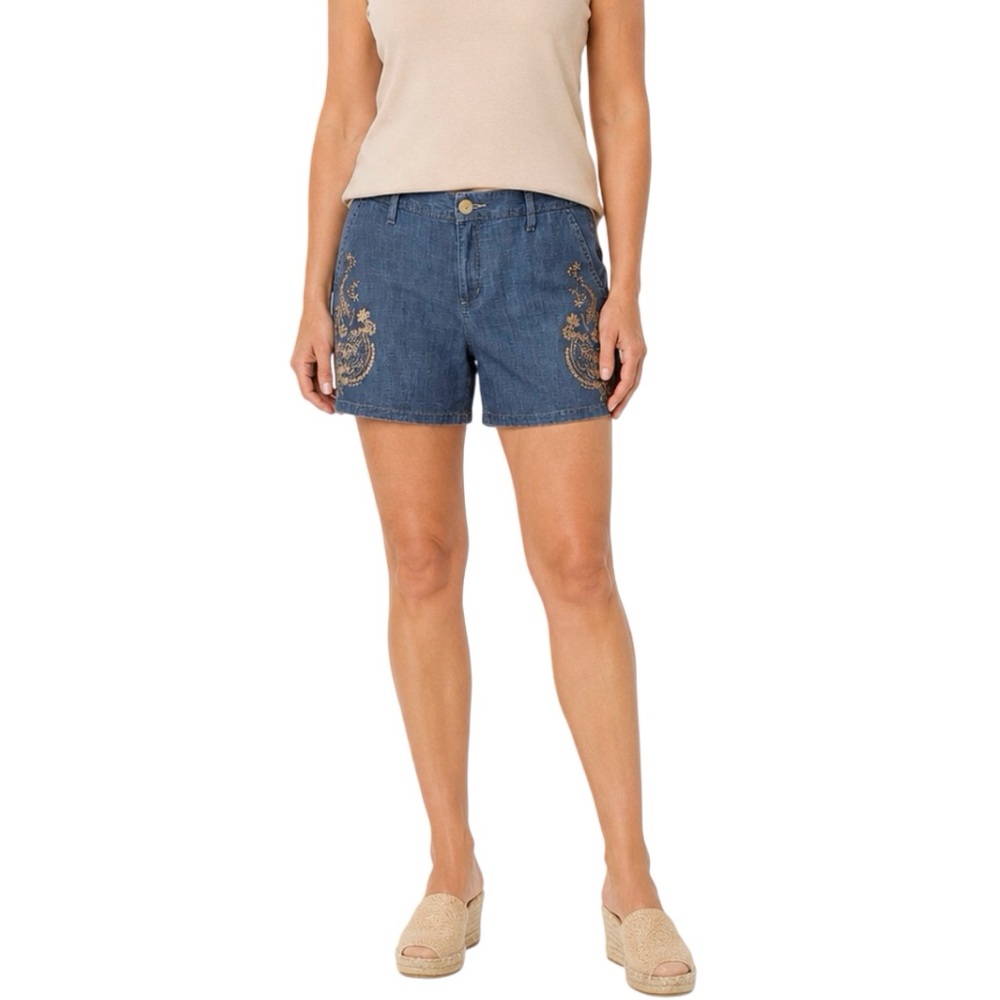 Liz Claiborne Blue Chambray Shorts Denim Classic Fit Floral Embroidery Size 14